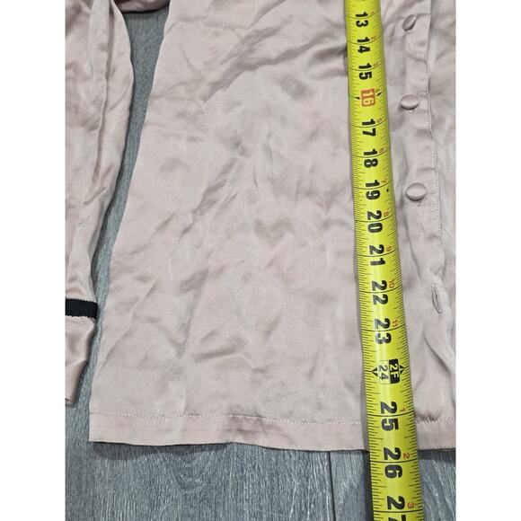 Journelle Women's 100% Silk Pajama shirt long sleeve pink Top Size M A003594 - Picture 2 of 11